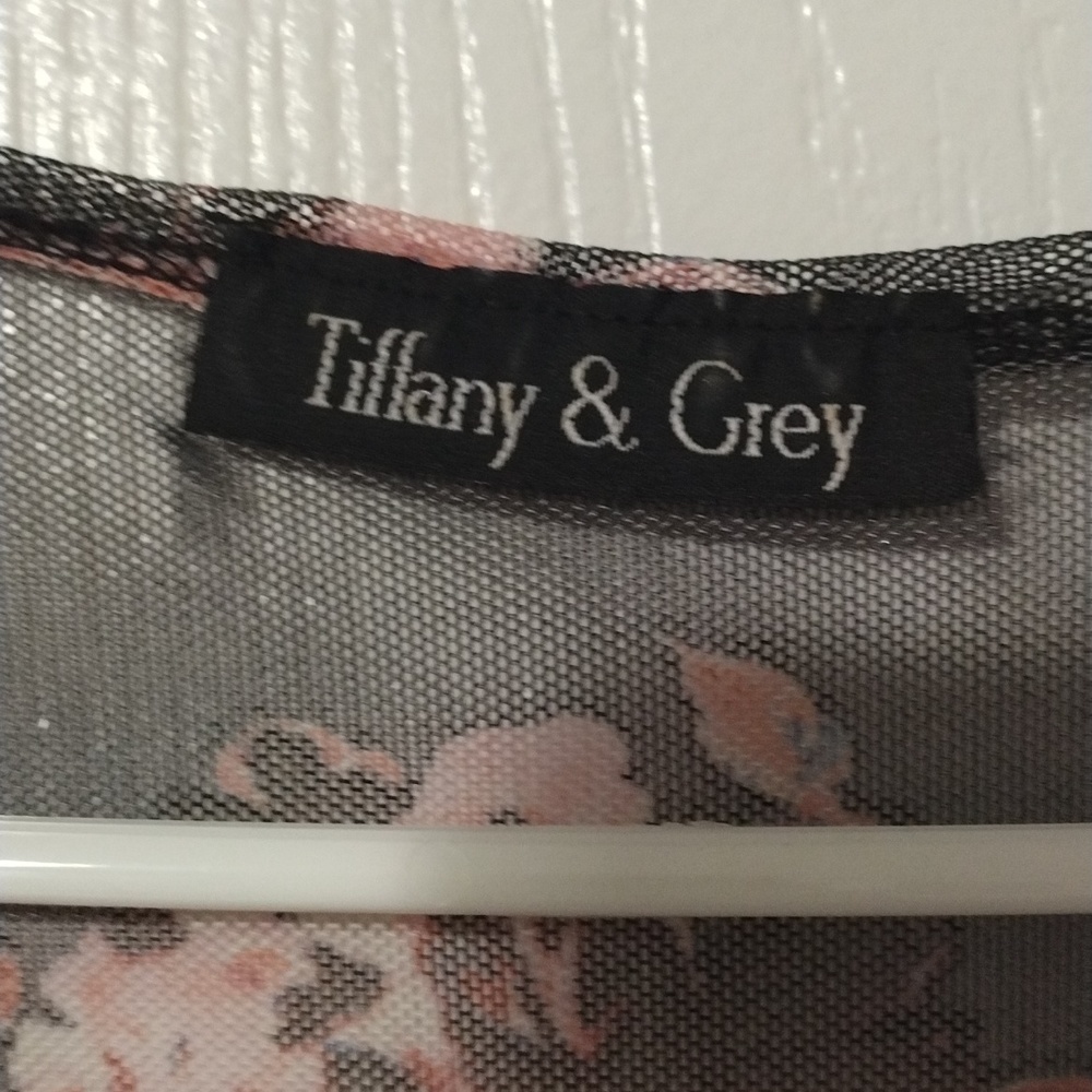 Tiffany & Grey - Picture 2 of 5